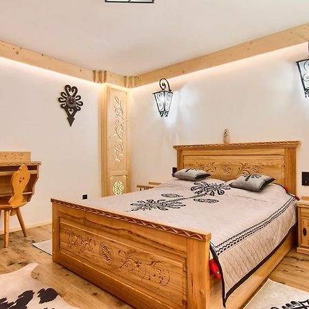 Apartament Zakopane Utrzymany W Stylu Goralskiej Chaty Екстер'єр фото